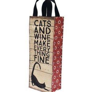 NWT. 🌟 Host Pick😀 ECO 'Cats and Wine' Wine Bag
